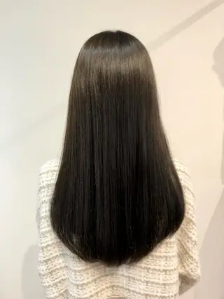 ロング カラー 青野 文香のヘアスタイル