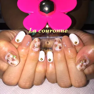 ネイル Lacouronne NATSUMIのネイルデザイン