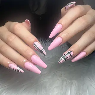 ネイル T.Lee Harajukuのネイルデザイン