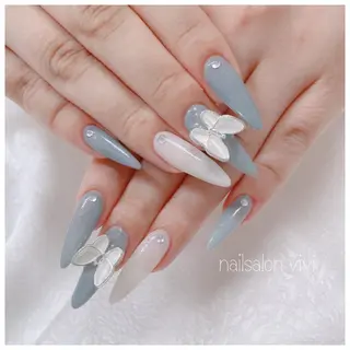 ネイル ＶＩＶＩ nailsalonのネイルデザイン