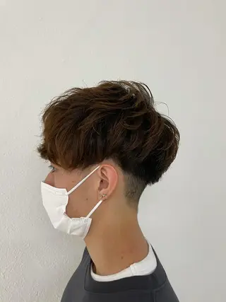 ショート カラー パーマ メンズ 【東北メンズヘア1 位受賞🥇】本間祐太のヘアスタイル