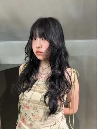 ロング カラー aina🐱 カラー/ストレートのヘアスタイル