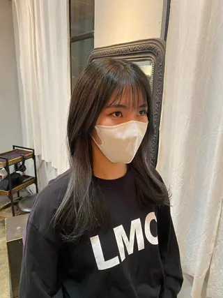 ロング レイヤーカット/ ダブルカラーサクライのヘアスタイル