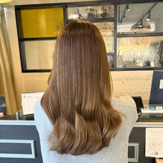 ロング カラー スナコザワ レナのヘアスタイル