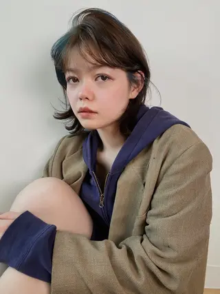 セミロング カラー 高発色ブリーチ/ ハイレイヤー🪽aiのヘアスタイル