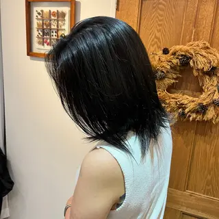 ミディアム 喜友名洸季 anoneのヘアスタイル