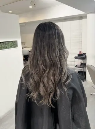 ロング カラー ROBIN所属・指名数No.1 /NAOYAのヘアスタイル