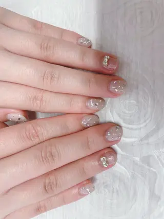 カラー ネイル 芦辺 香奈のネイルデザイン