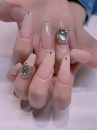 ネイル 美爪パラジェル導入店 Sunnilyのネイルデザイン