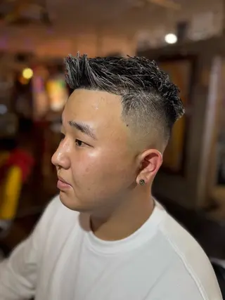 ショート カラー SPINNER BARBEARIA所属・藤澤 蓮のヘアスタイル
