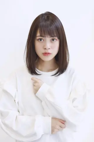 ミディアム カラー 白髪ぼかしモデル募集 今村理央奈のヘアスタイル