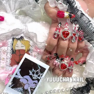 ネイル 痛ネイル🩷渋谷 🧸Yunaのネイルデザイン