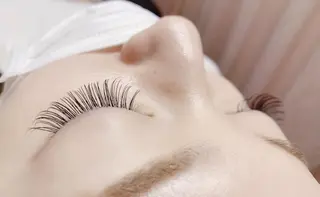 マツエク・マツパ 韓国風束感まつ毛🎀 Nanamiのマツエク・マツパデザイン