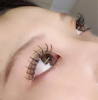 マツエク・マツパ na2nails&eye salon【ナツネイルズ&アイサロン】所属・eyelist Yのマツエク・マツパデザイン