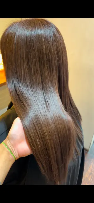 ロング CoCooN TAKUMAのヘアスタイル