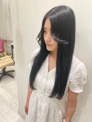 ロング ハッシュカット レイヤー池袋のヘアスタイル