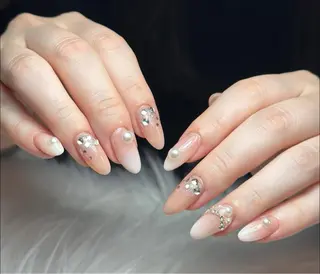 ネイル モナ& あきのネイルデザイン