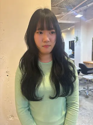 ロング カラー RIN／韓国ヘア レイヤーカットのヘアスタイル