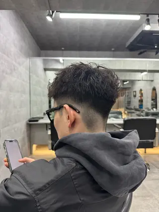 ショート パーマ メンズ 表参道/中明度カラー /レイヤー/Youのヘアスタイル