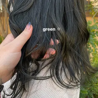 ロング カラー 川元 汐音のヘアスタイル