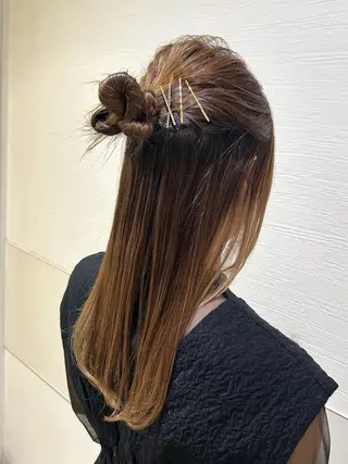 ロング ヘアアレンジ はるか/ブリーチカラ ー/ヘアアレンジ🤍のヘアスタイル