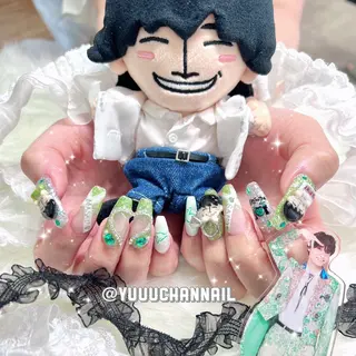 ネイル 痛ネイル🩷渋谷 🧸Yunaのネイルデザイン