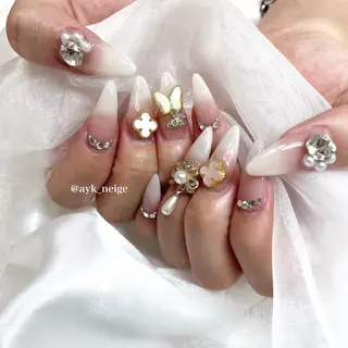 ネイル n'eige nail所属・大谷 綾香のネイルデザイン
