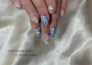 ネイル LAVISH nail salonのネイルデザイン