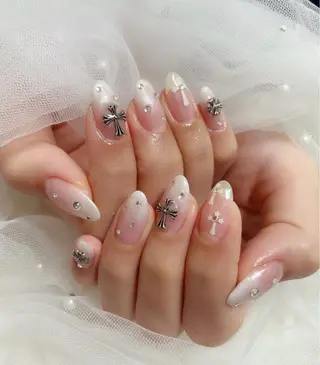 ネイル ＆ME アンドミーのネイルデザイン