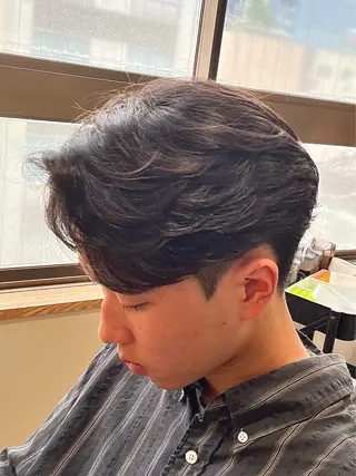 メンズ itsuki ／ 曲がる縮毛矯正のヘアスタイル