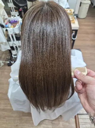 セミロング 艶カラー◎矯正⭐髪診 断#天王寺区@山本
のヘアスタイル