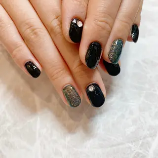 ネイル 関谷 真登佳のネイルデザイン