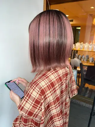 ミディアム カラー パーマ ヘアアレンジ morio from london所属・松岡彩華 ボブ /グレージュのヘアスタイル