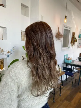 ロング カラー 🌸小掛🌸 豊橋外国人風カラーのヘアスタイル