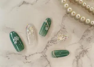 ネイル SINCERELY シンシアリー🌈のネイルデザイン