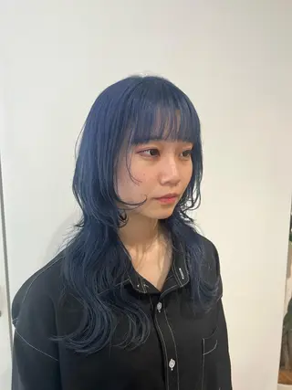 ミディアム カラー Miku 🇺🇸のヘアスタイル