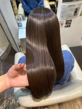 カラー CARE梅田店所属・伊木 幹太のヘアスタイル