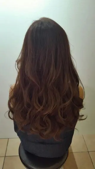 ミディアム セミロング ロング カラー ヘアアレンジ 【髪質改善美容師】t occa茨木篠原健太のヘアスタイル