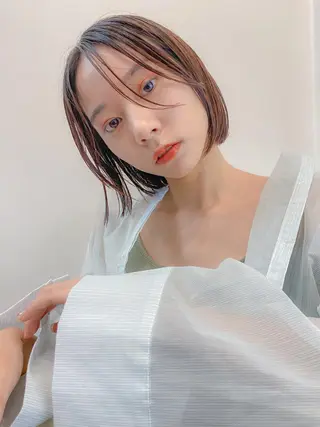 ミディアム カラー THE DAY所属・AKI HASHIMOTOのヘアスタイル