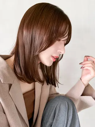 ミディアム 透明感カラー/ mizukiのヘアスタイル