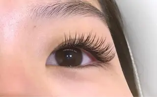 マツエク・マツパ Carat Eyelash&Eyebrow 市川店所属・時田 友美のマツエク・マツパデザイン