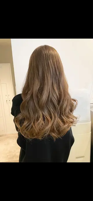 ロング カラー hayaka todaのヘアスタイル