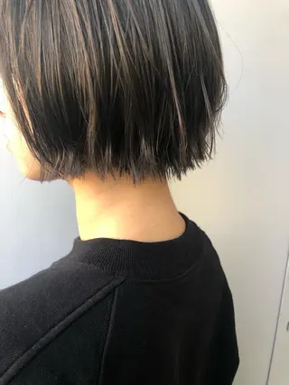 ショート カラー Nero✂︎ officialのヘアスタイル