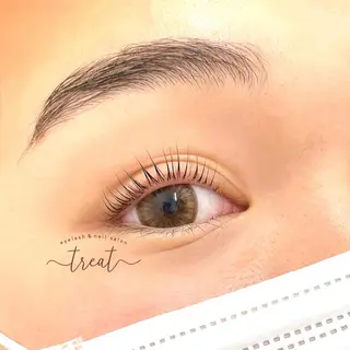 マツエク・マツパ treat eyelash & nail salon 阪急西宮ガーデンズ店(別館)所属・treat 西北店の眉毛・アイブロウイメージ
