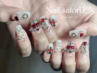 ネイル E.N🦋 長さ出し/持ち込みのネイルデザイン