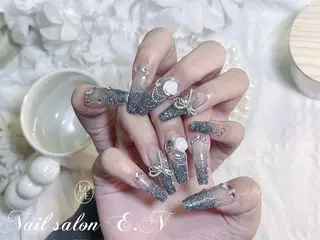 ネイル E.N🦋 長さ出し/持ち込みのネイルデザイン