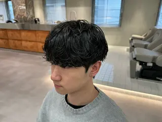 ショート パーマ メンズ fifth JINGUMAE所属・波巻きスパイラルパー マ/シャドウパーマ駿のヘアスタイル