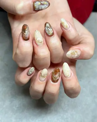 ネイル kiii.__ ✴︎*のネイルデザイン