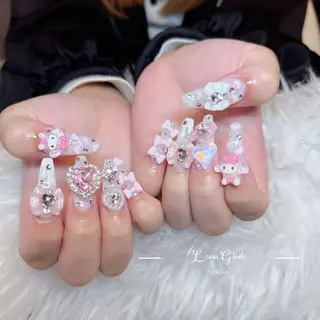 ネイル Luna Glade Nail Salon所属・Luna Gladeのネイルデザイン