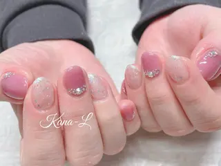 カラー ネイル 芦辺 香奈のネイルデザイン